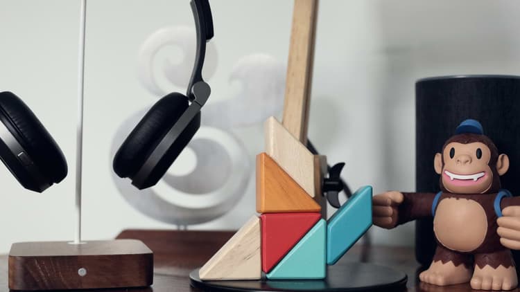 Splitting the Monolith: Critical Patterns for Microservices Migration